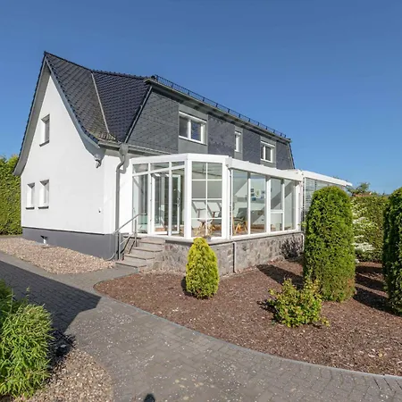 Eddi Am Tiefwarensee