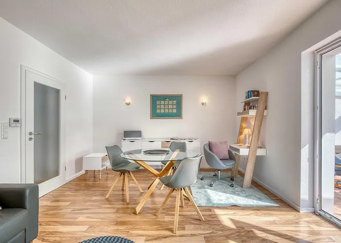 Eddi Am Tiefwarensee